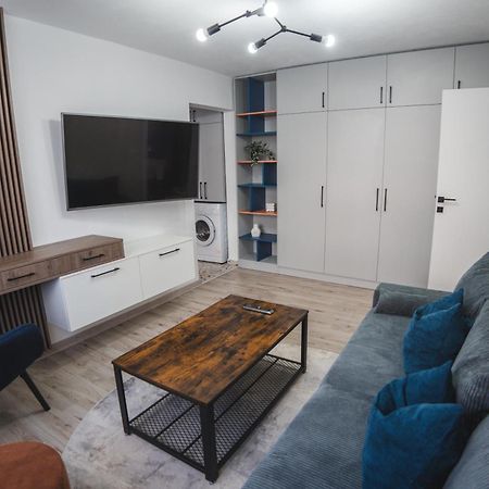 Apartament Iulia Si Alex 쿠티에데아게스 외부 사진