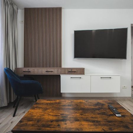 Apartament Iulia Si Alex 쿠티에데아게스 외부 사진