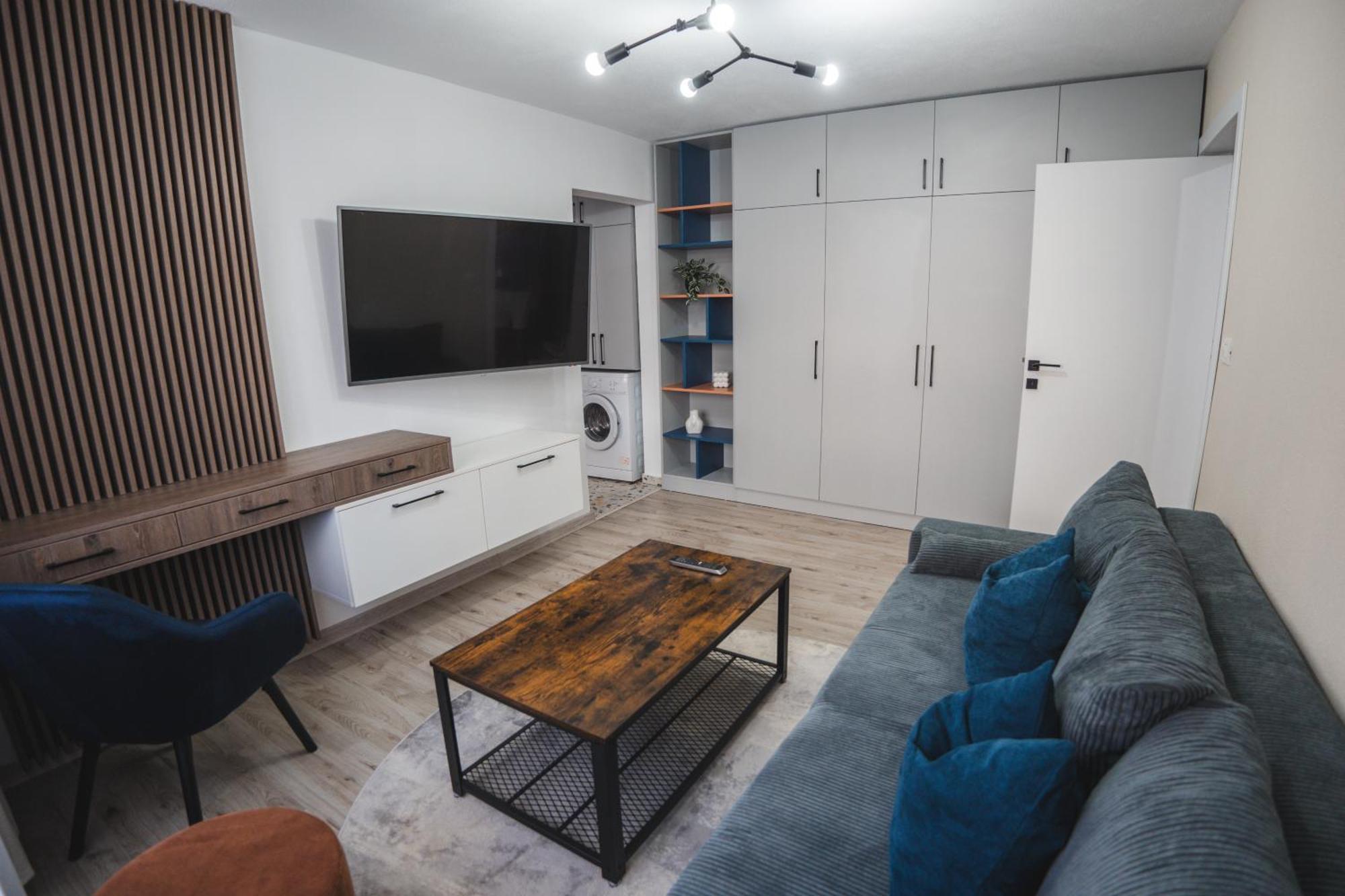 Apartament Iulia Si Alex 쿠티에데아게스 외부 사진